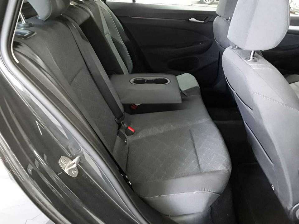 Volkswagen Golf - Imagem 10