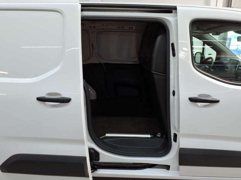 Opel Combo - Imagem 8