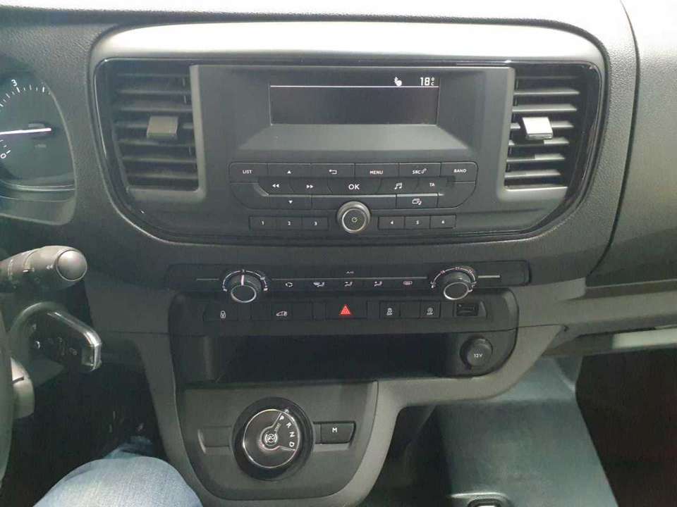 Opel Vivaro - Imagem 14