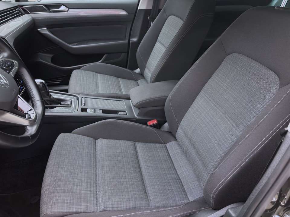 Volkswagen Passat Variant - Imagem 9
