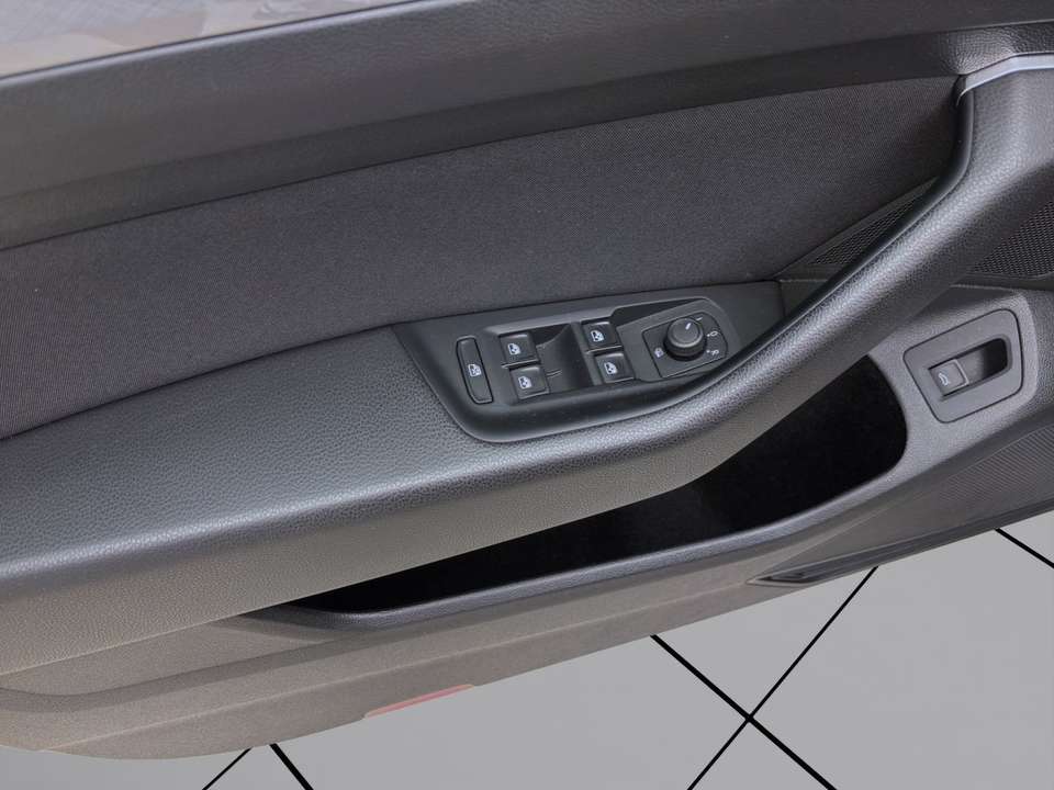Volkswagen Passat Variant - Imagem 10