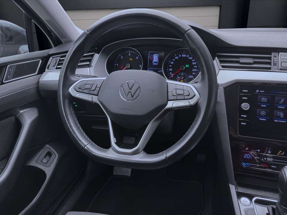 Volkswagen Passat Variant - Imagem 11