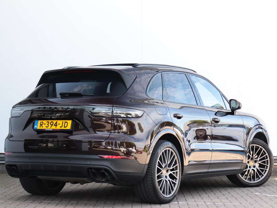 Porsche Cayenne - Imagem 4