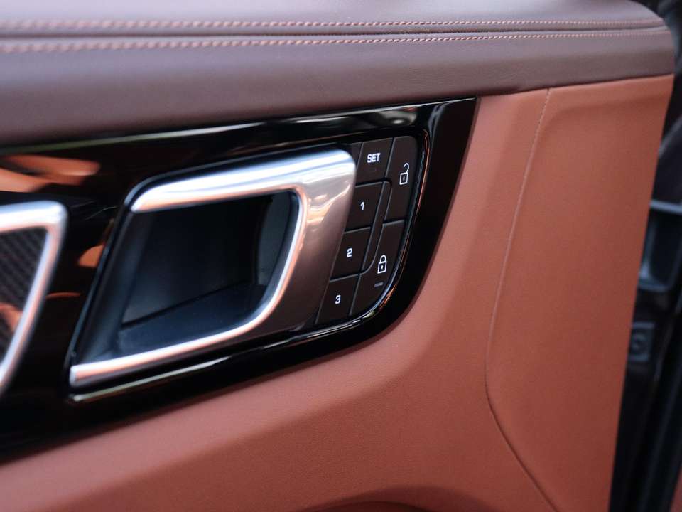 Porsche Cayenne - Imagem 15