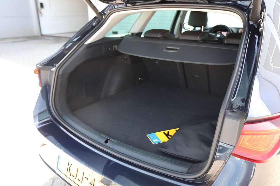 SEAT Leon e-Hybrid - Imagem 12