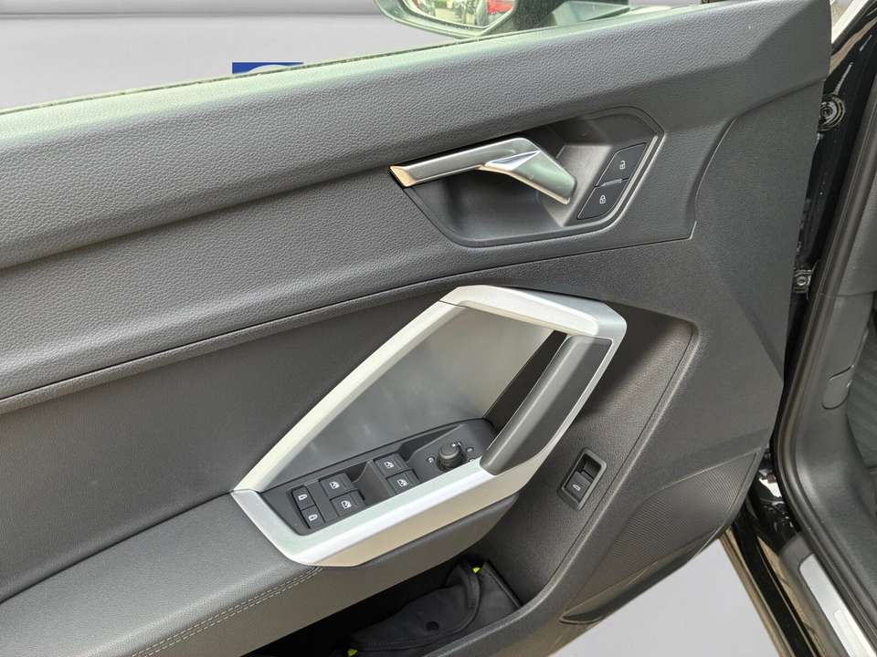 Audi Q3 - Imagem 11