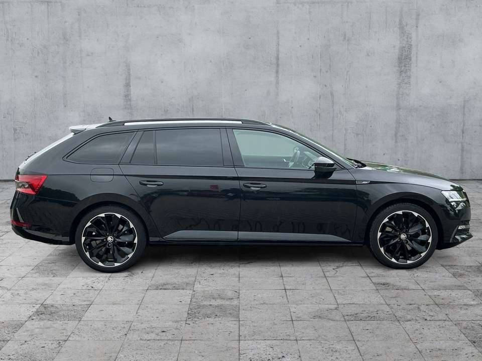 Skoda Superb - Imagem 7