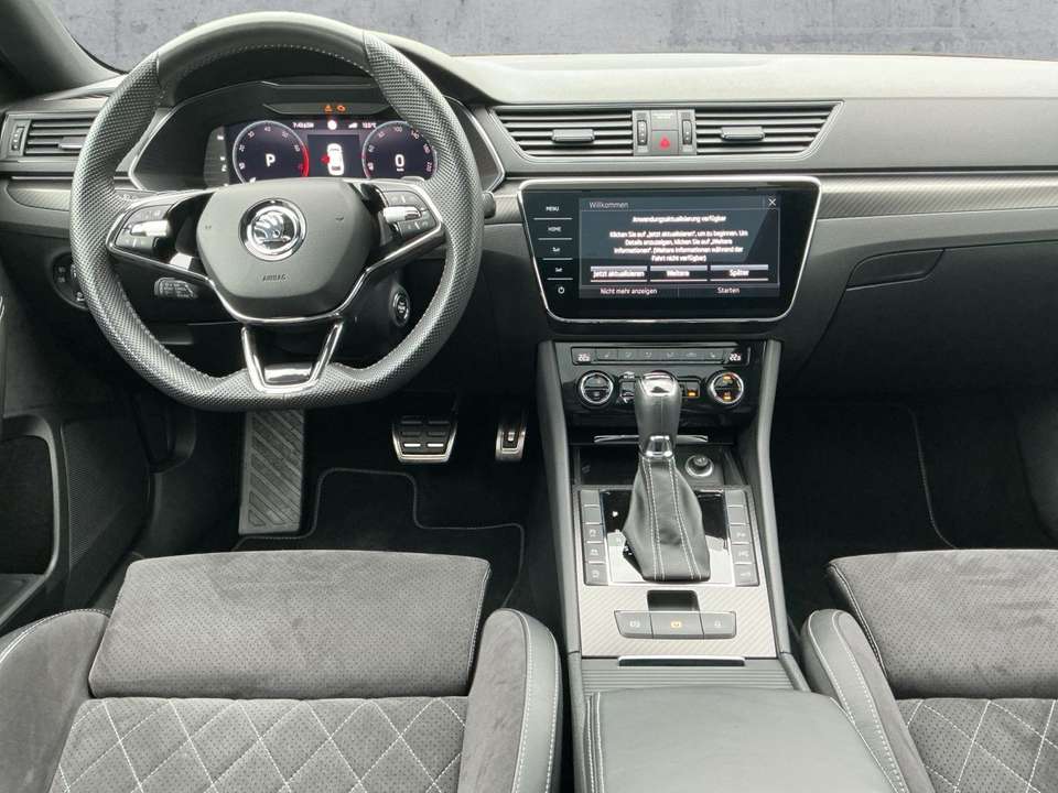 Skoda Superb - Imagem 9