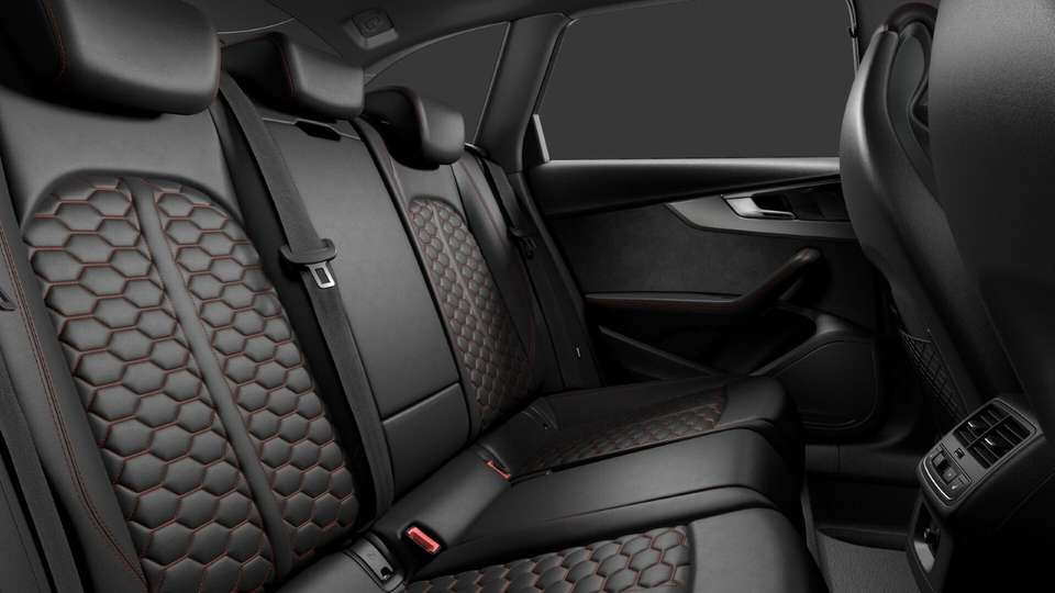 Audi RS4 - Imagem 9