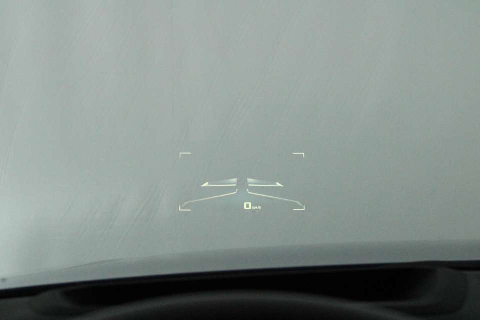 BMW i4 - Imagem 7
