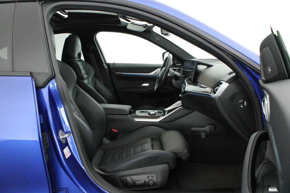 BMW i4 - Imagem 20