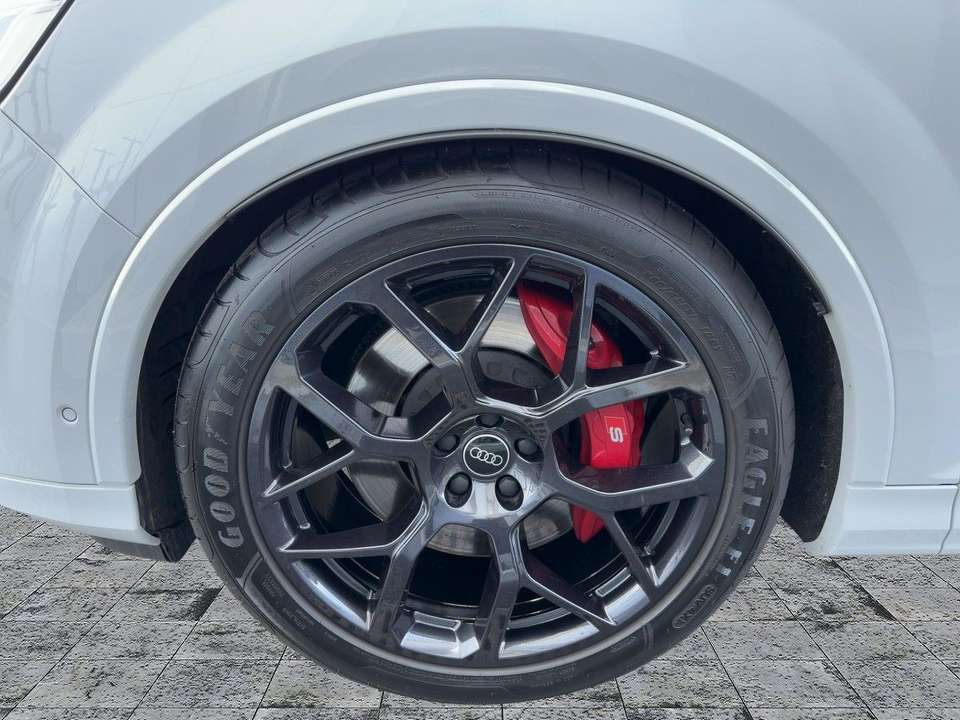Audi SQ7 - Imagem 8