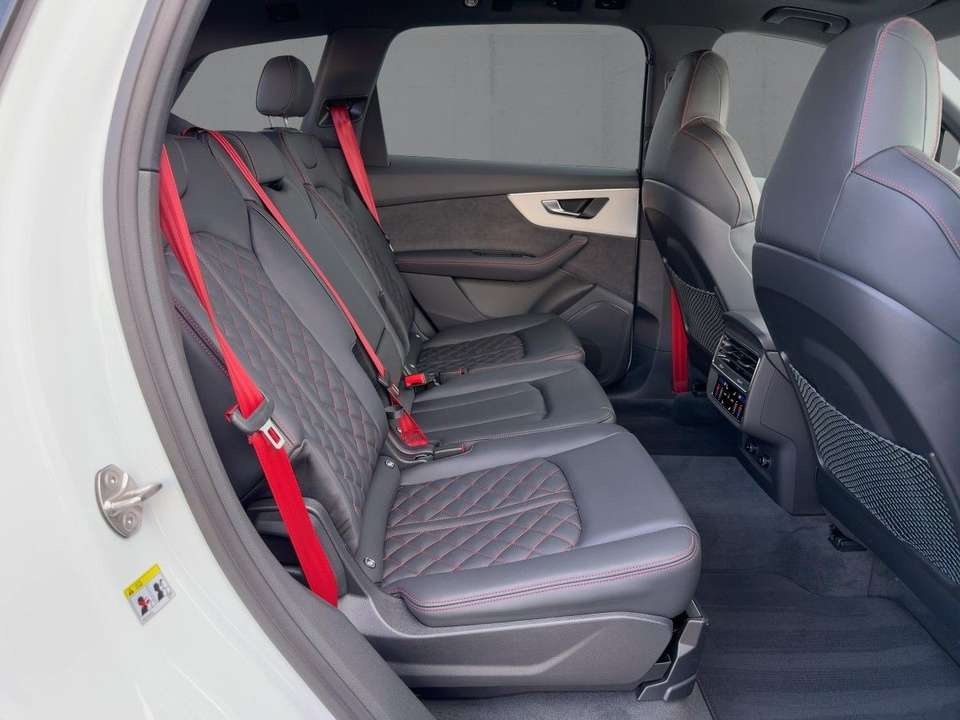 Audi SQ7 - Imagem 13