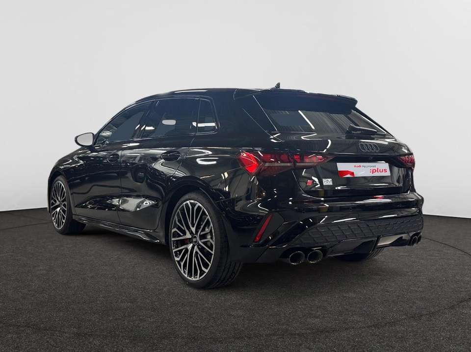 Audi S3 - Imagem 2