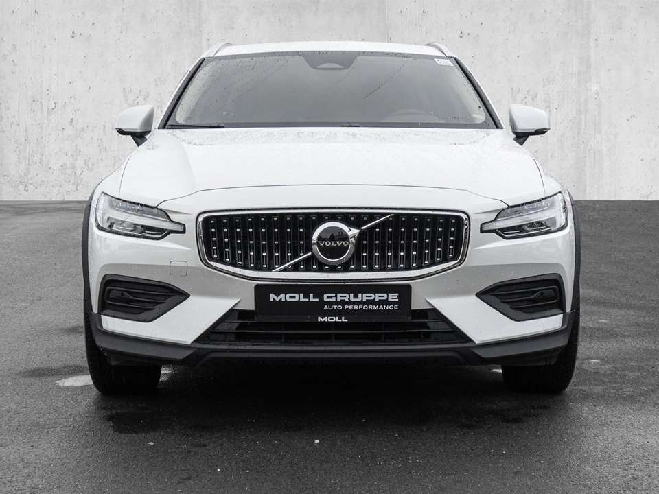 Volvo V60 Cross Country - Imagem 3