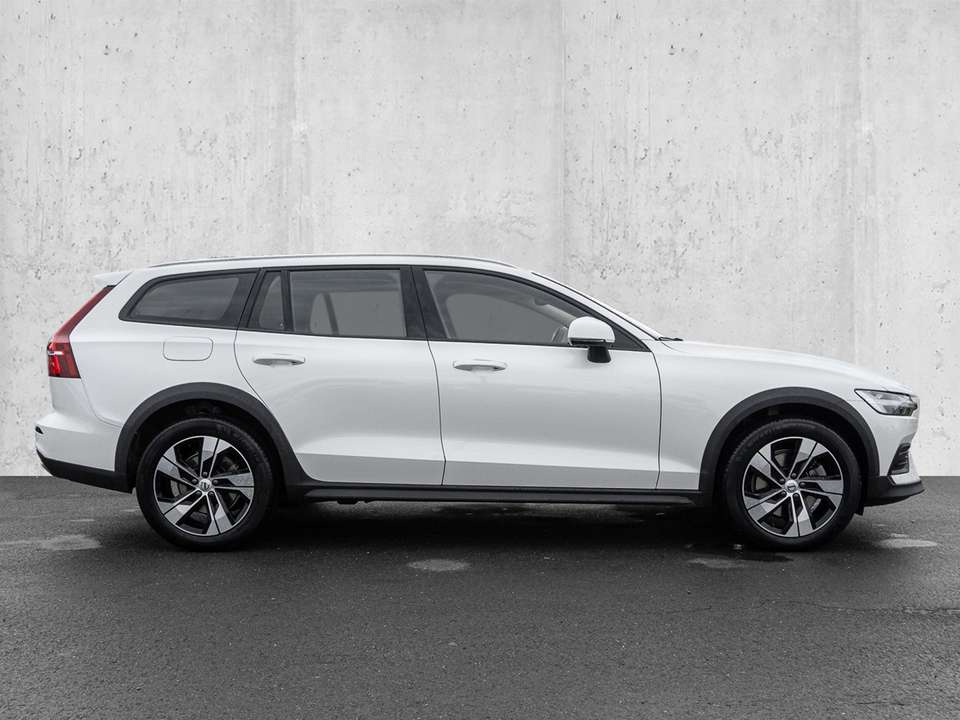 Volvo V60 Cross Country - Imagem 5