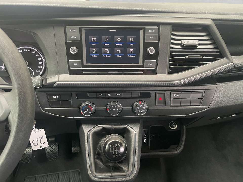 Volkswagen T6 California - Imagem 15