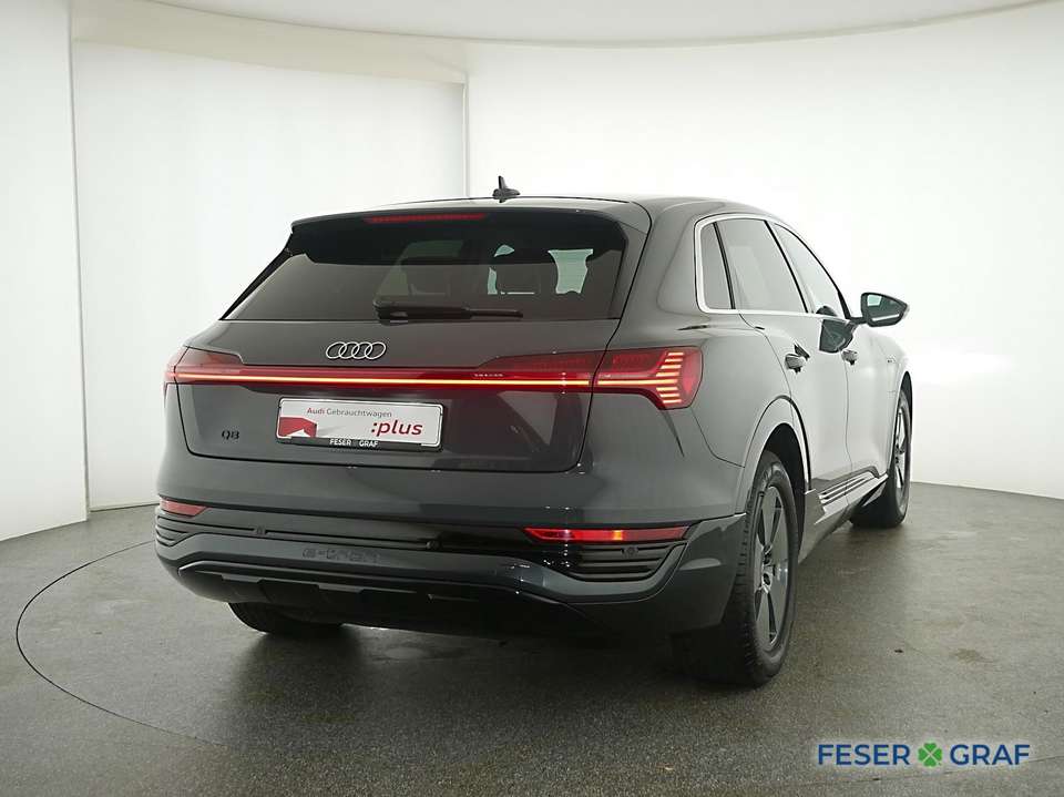 Audi Q8 e-tron - Imagem 3