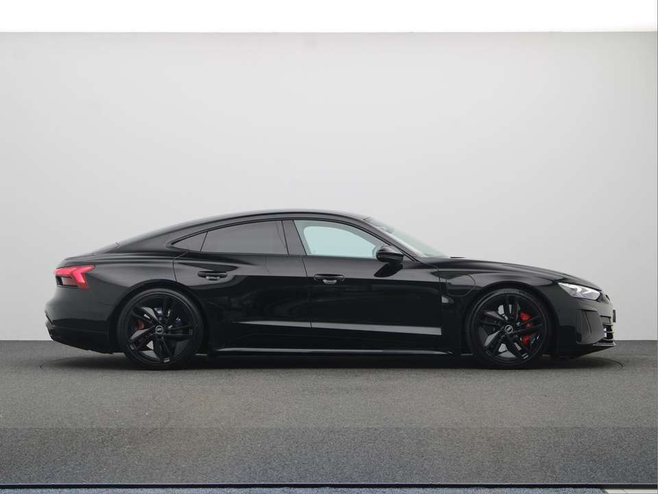 Audi e-tron GT - Imagem 7