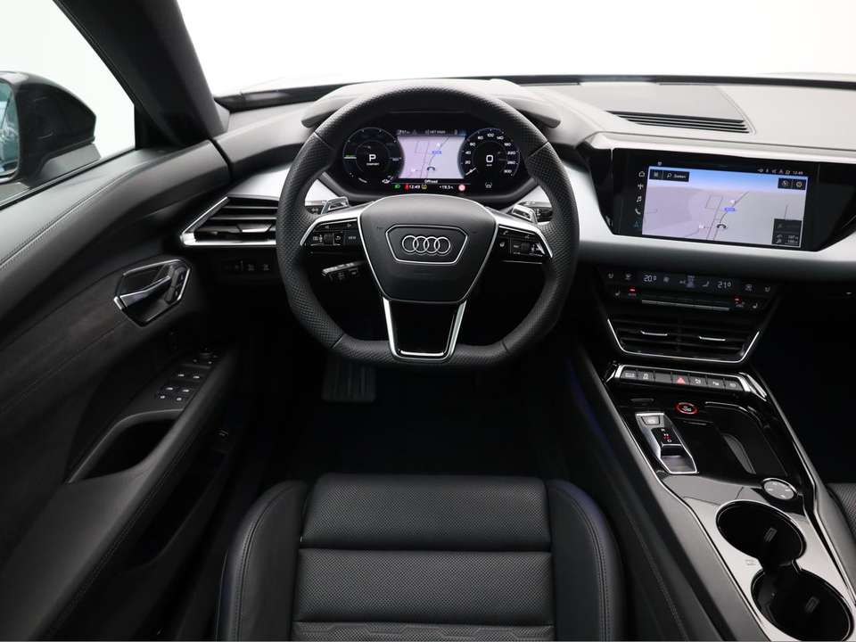Audi e-tron GT - Imagem 13