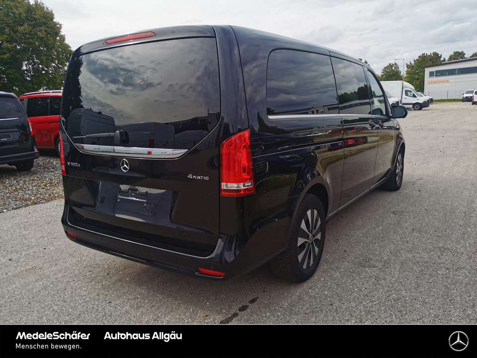 Mercedes-Benz V 300 - Imagem 13