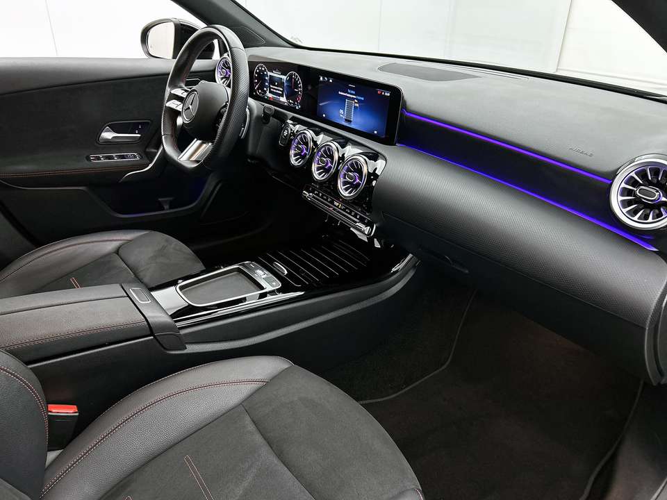 Mercedes-Benz A 250 - Imagem 6