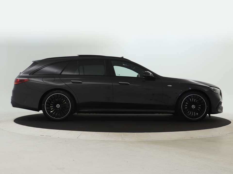 Mercedes-Benz E 300 - Imagem 14