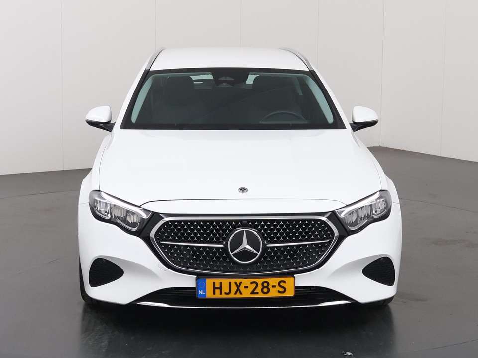Mercedes-Benz E 300 - Imagem 3
