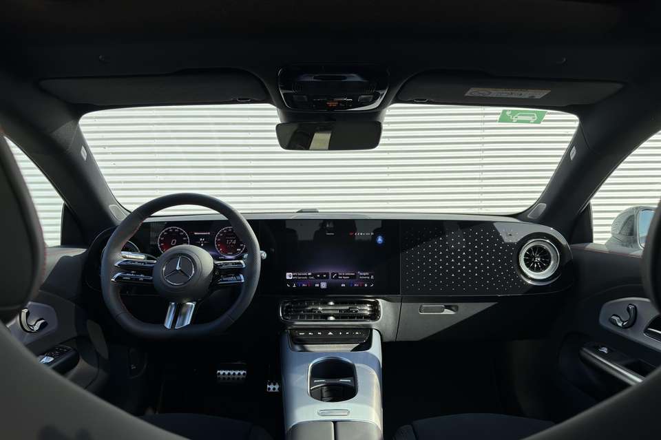 Mercedes-Benz CLA 250 - Imagem 3