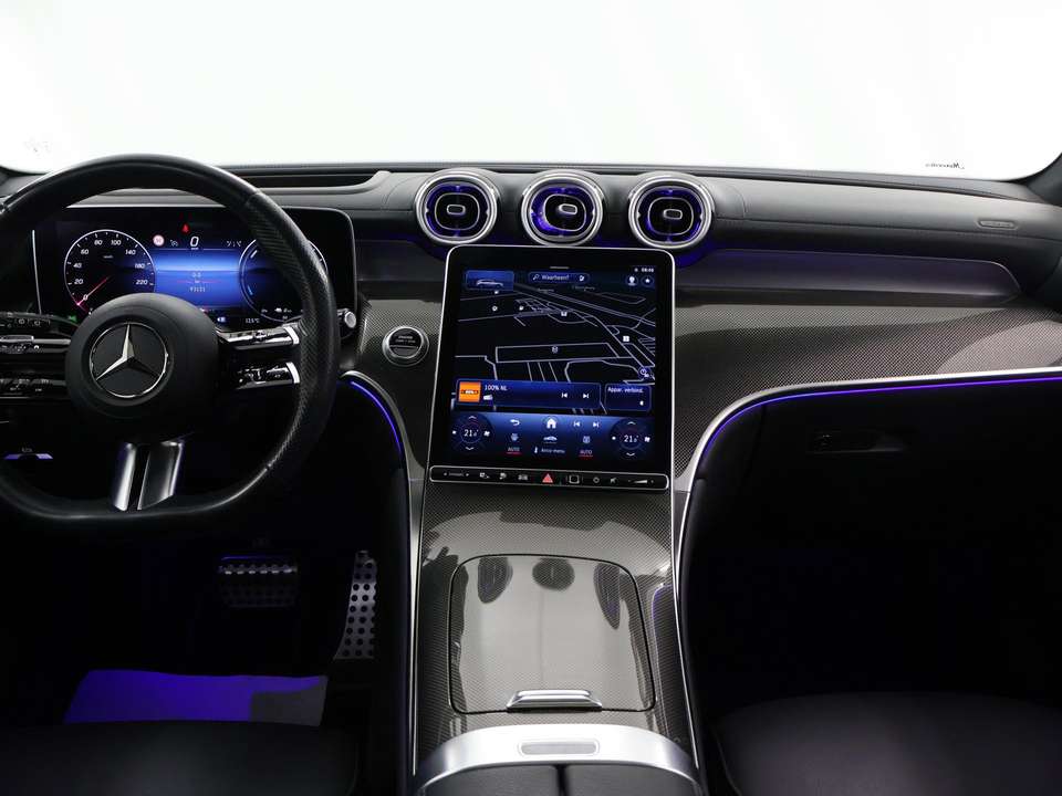 Mercedes-Benz GLC 300 - Imagem 8