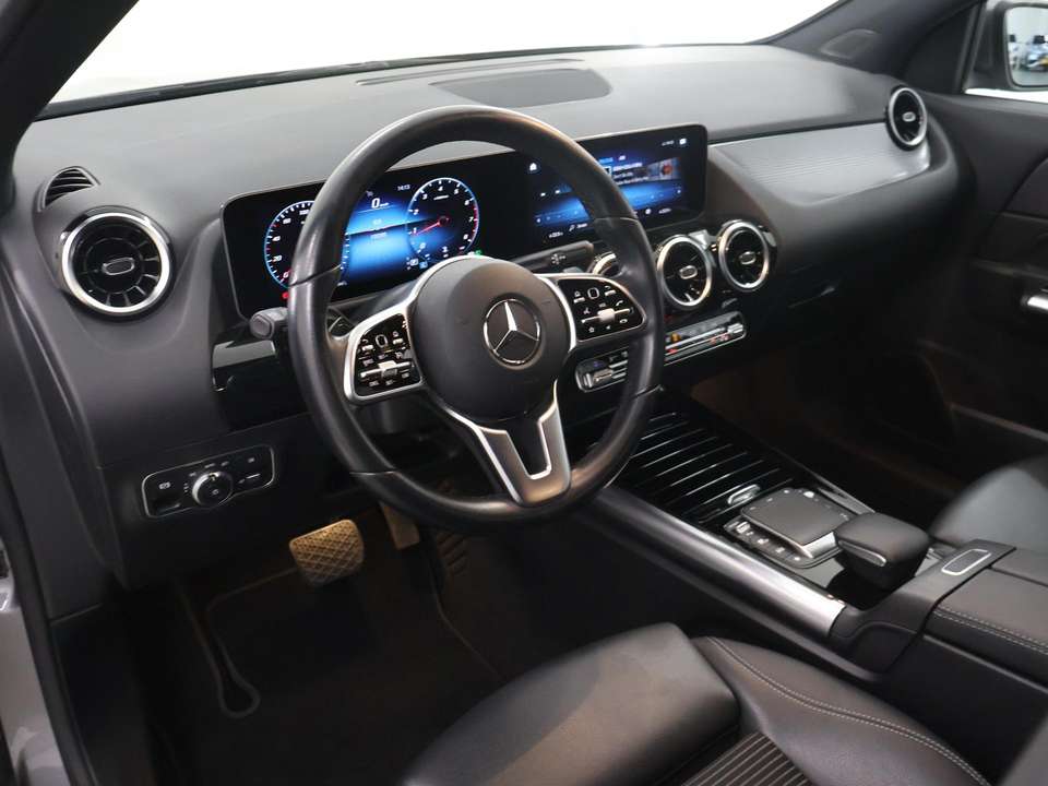 Mercedes-Benz GLA 200 - Imagem 7
