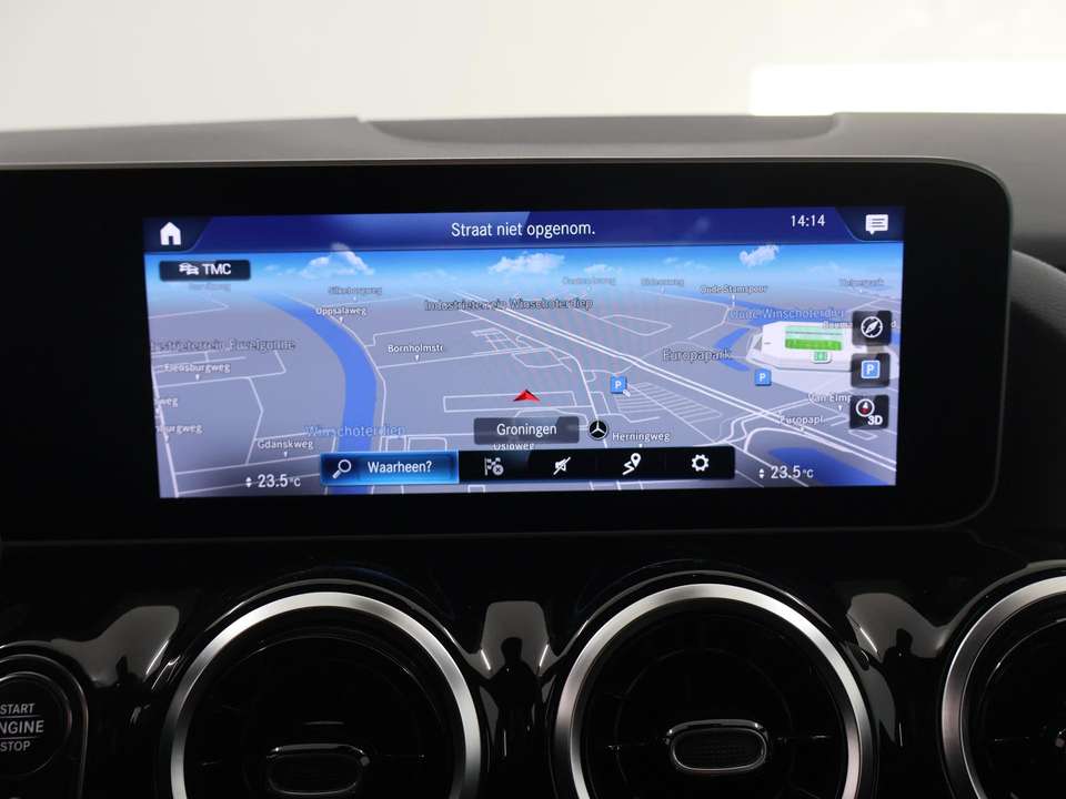 Mercedes-Benz GLA 200 - Imagem 13