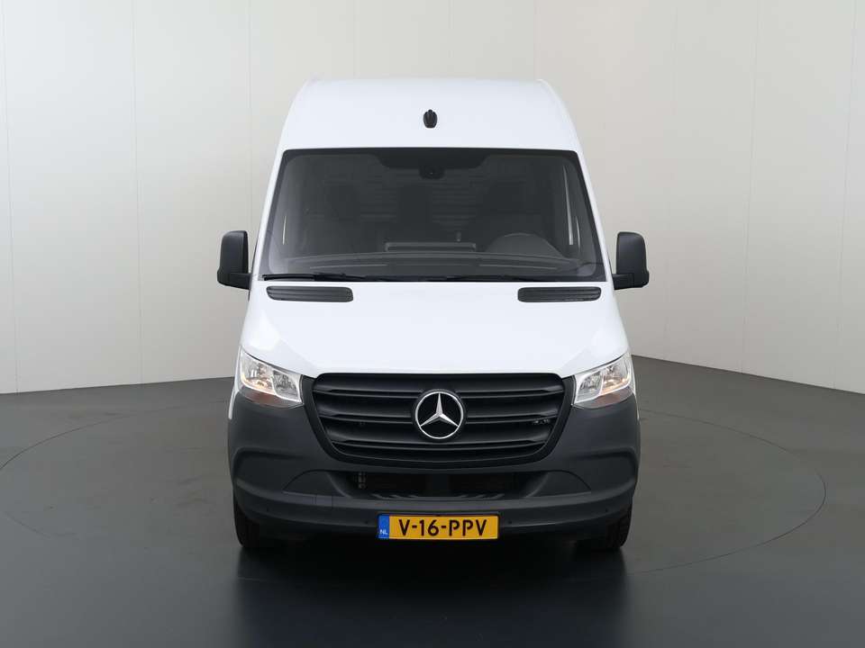 Mercedes-Benz Sprinter - Imagem 3