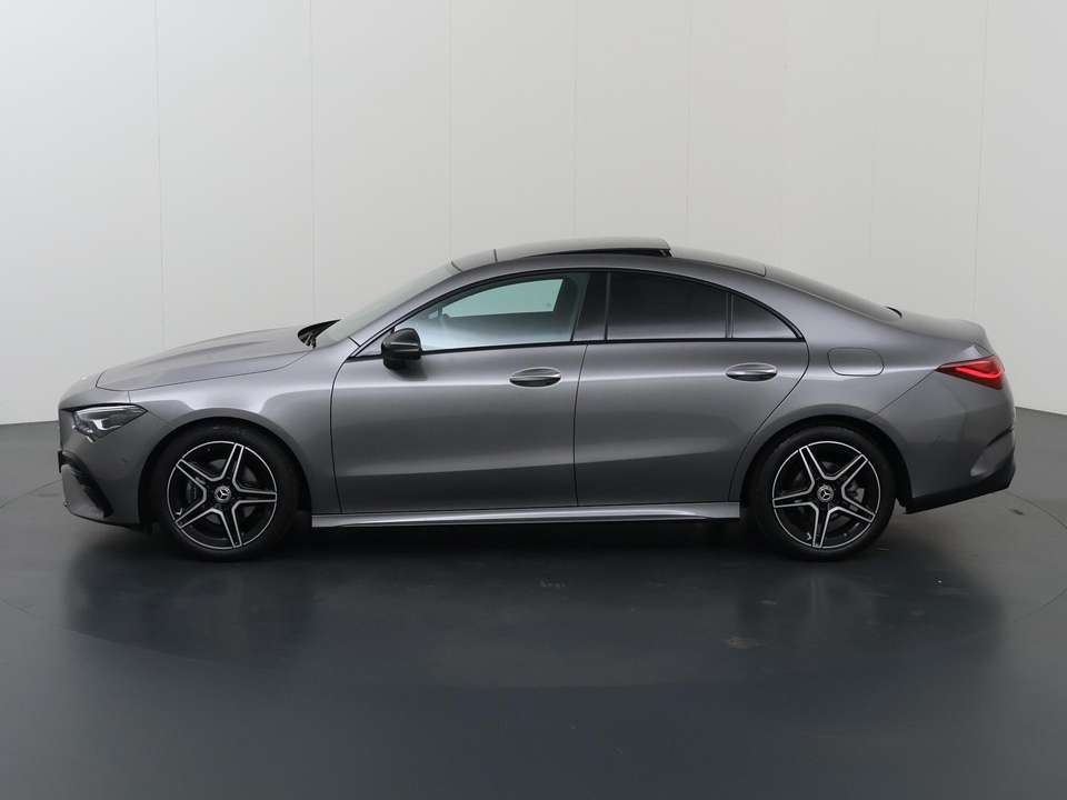 Mercedes-Benz CLA 180 - Imagem 5