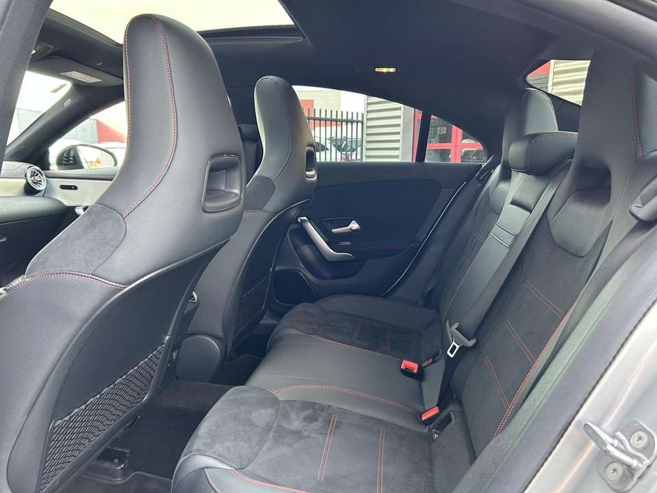 Mercedes-Benz CLA 250 - Imagem 13