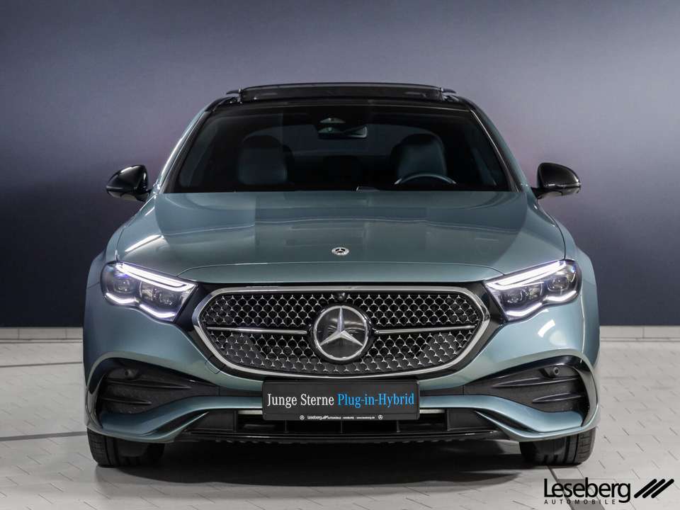 Mercedes-Benz E 300 - Imagem 5
