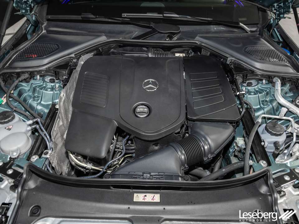 Mercedes-Benz E 300 - Imagem 8