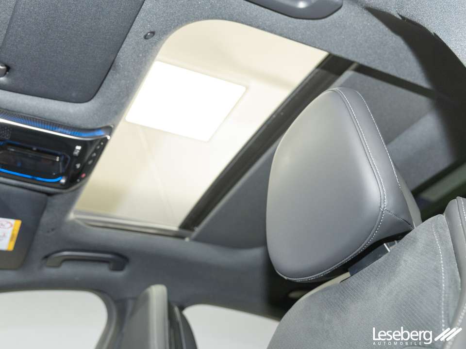 Mercedes-Benz E 300 - Imagem 13