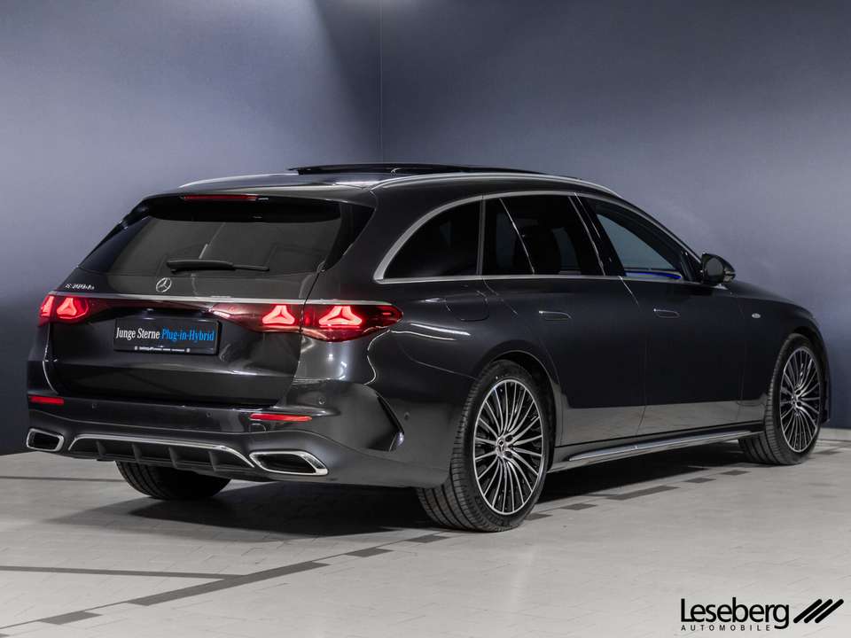 Mercedes-Benz E 300 - Imagem 2