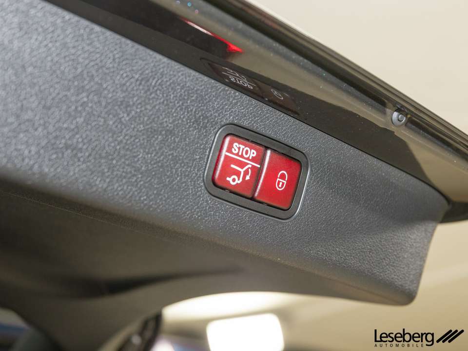 Mercedes-Benz E 300 - Imagem 11