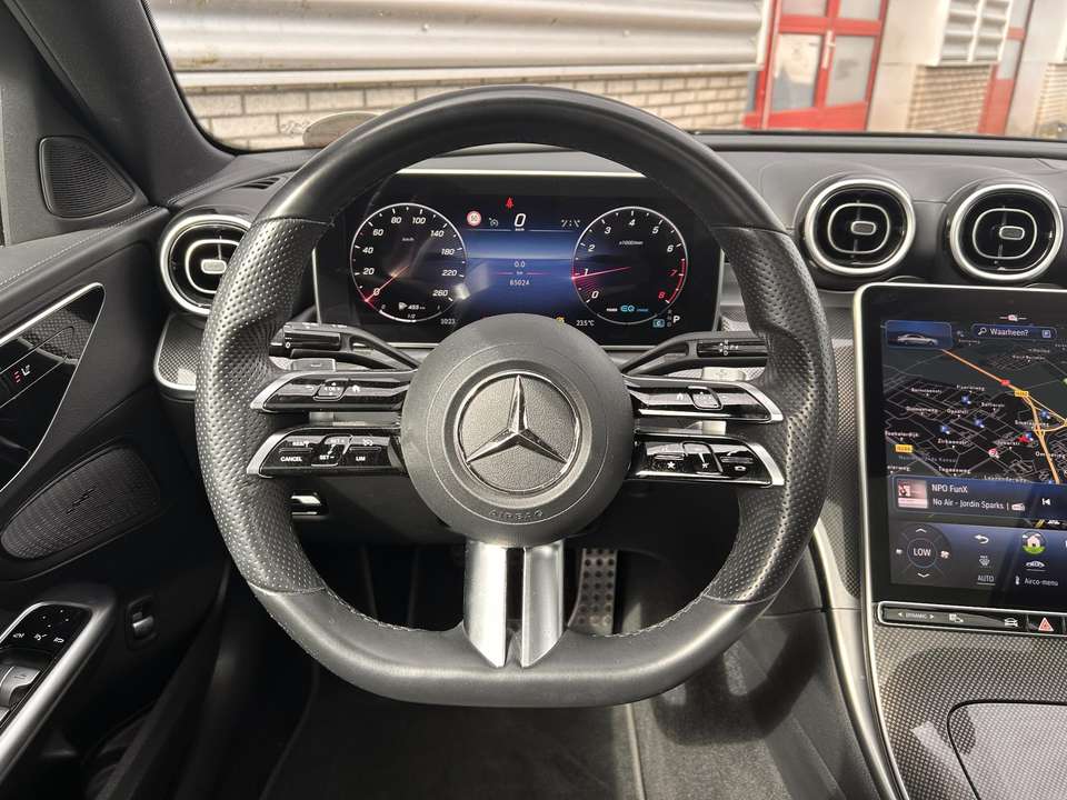 Mercedes-Benz C 180 - Imagem 9