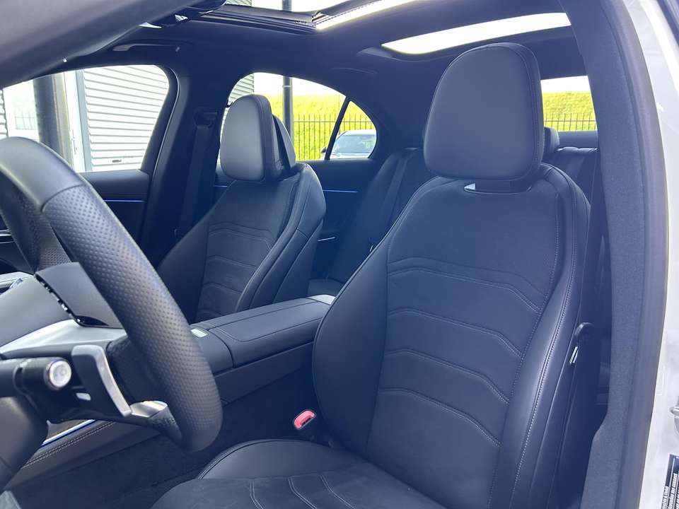 Mercedes-Benz E 300 - Imagem 14