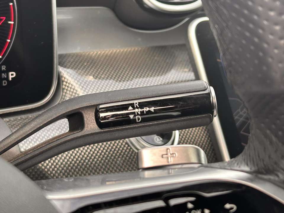 Mercedes-Benz C 180 - Imagem 14