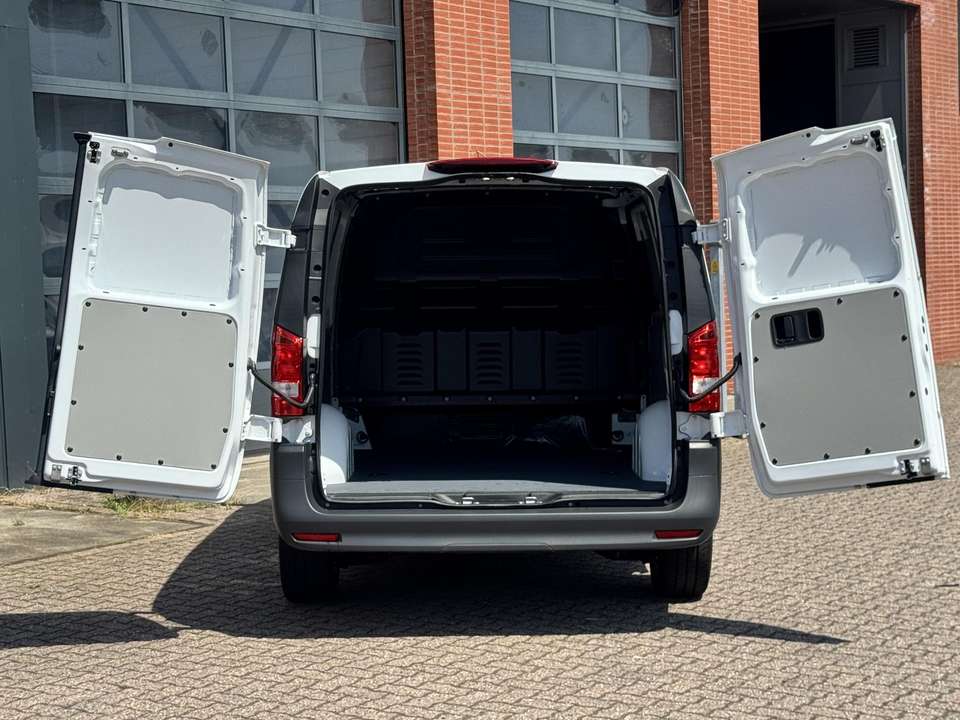 Mercedes-Benz Vito - Imagem 7