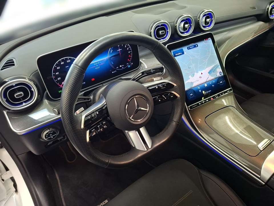 Mercedes-Benz C 300 - Imagem 14