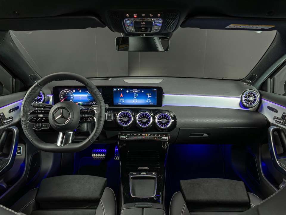 Mercedes-Benz A 250 - Imagem 11