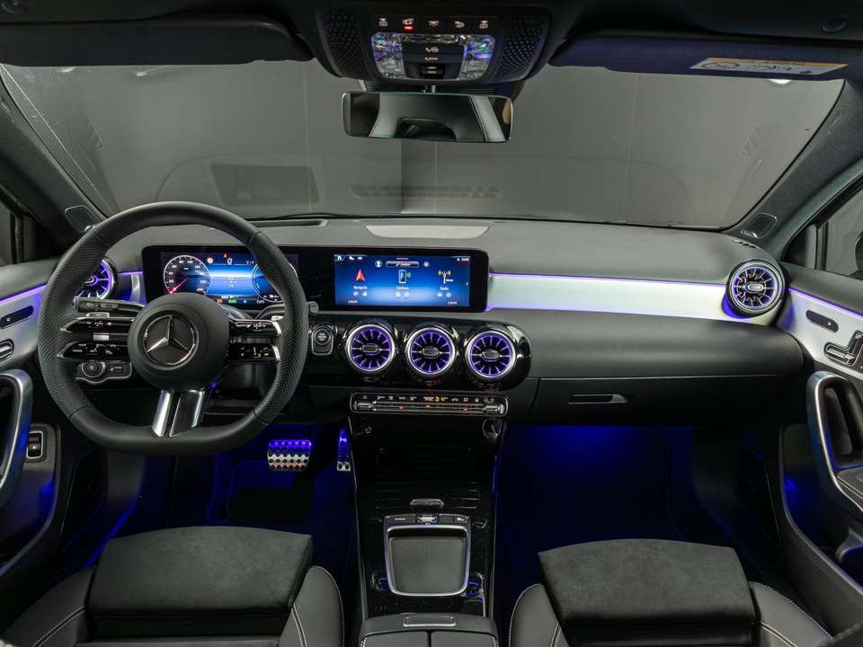 Mercedes-Benz A 250 - Imagem 11