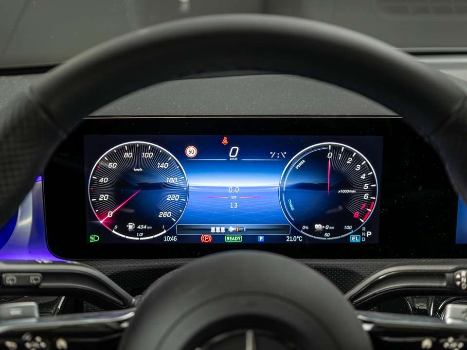 Mercedes-Benz A 250 - Imagem 15