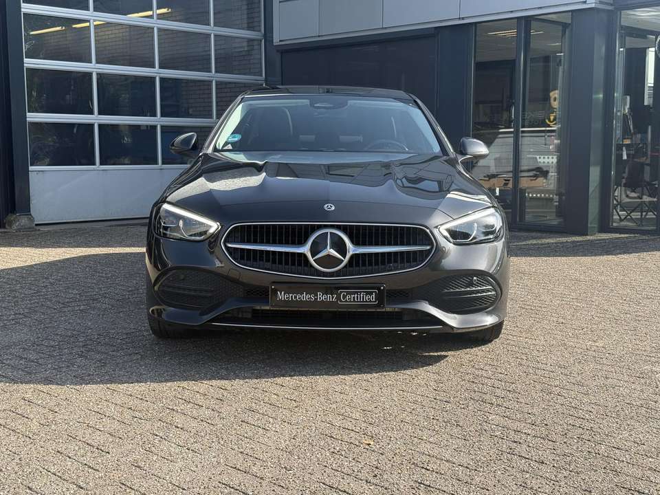 Mercedes-Benz C 180 - Imagem 4