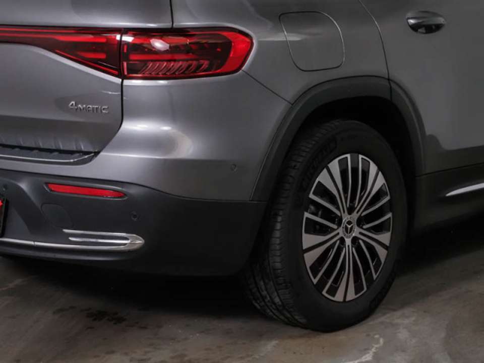 Mercedes-Benz EQB 300 - Imagem 5